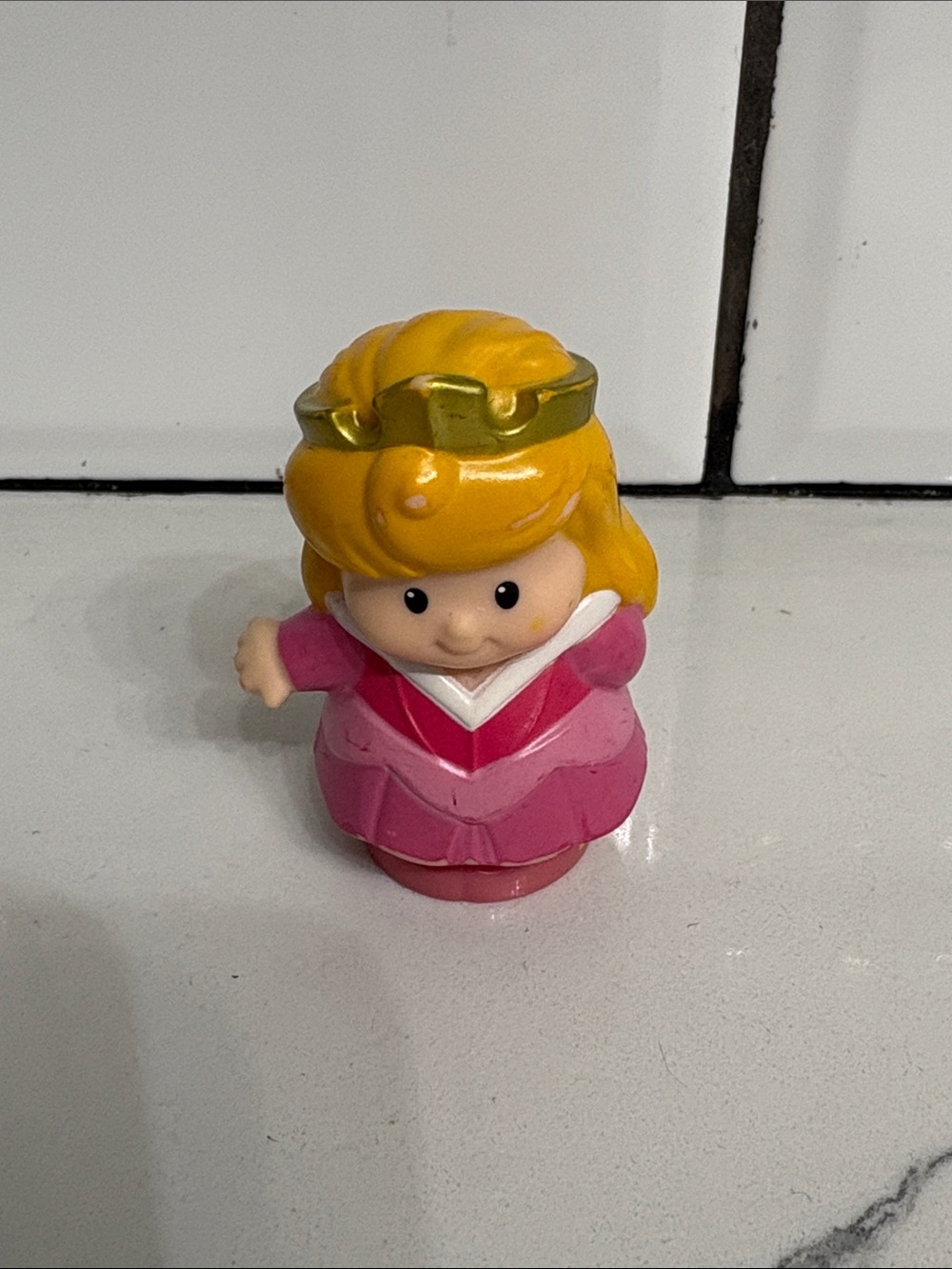 Little People Aurora Princess Talker 2012